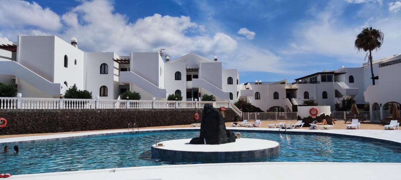 Daruma Apartments Costa Teguise Exterior photo